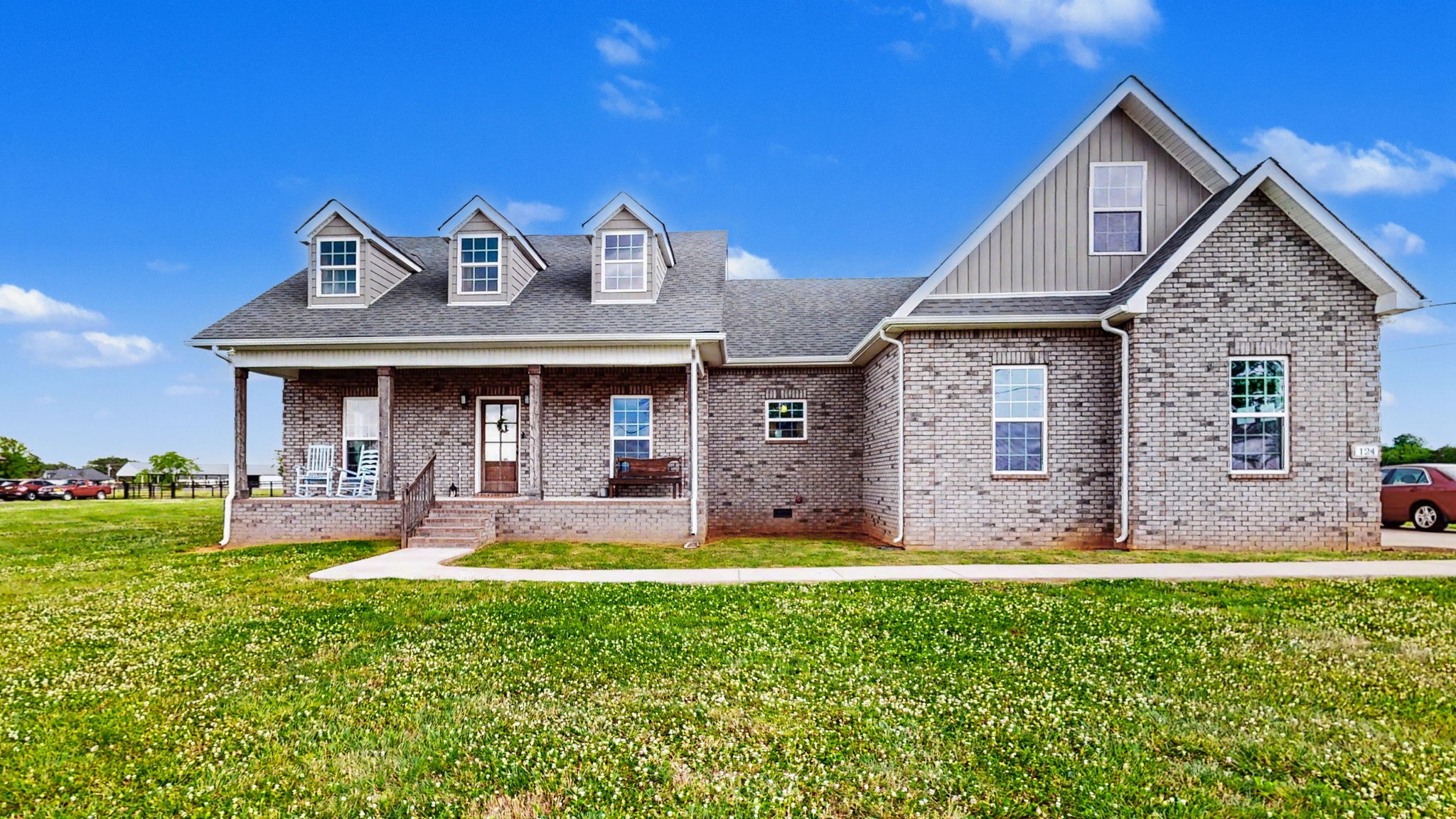 124 Barber Road Unionville, TN 37180 - Photo 2 of 32 Gallery Image 2