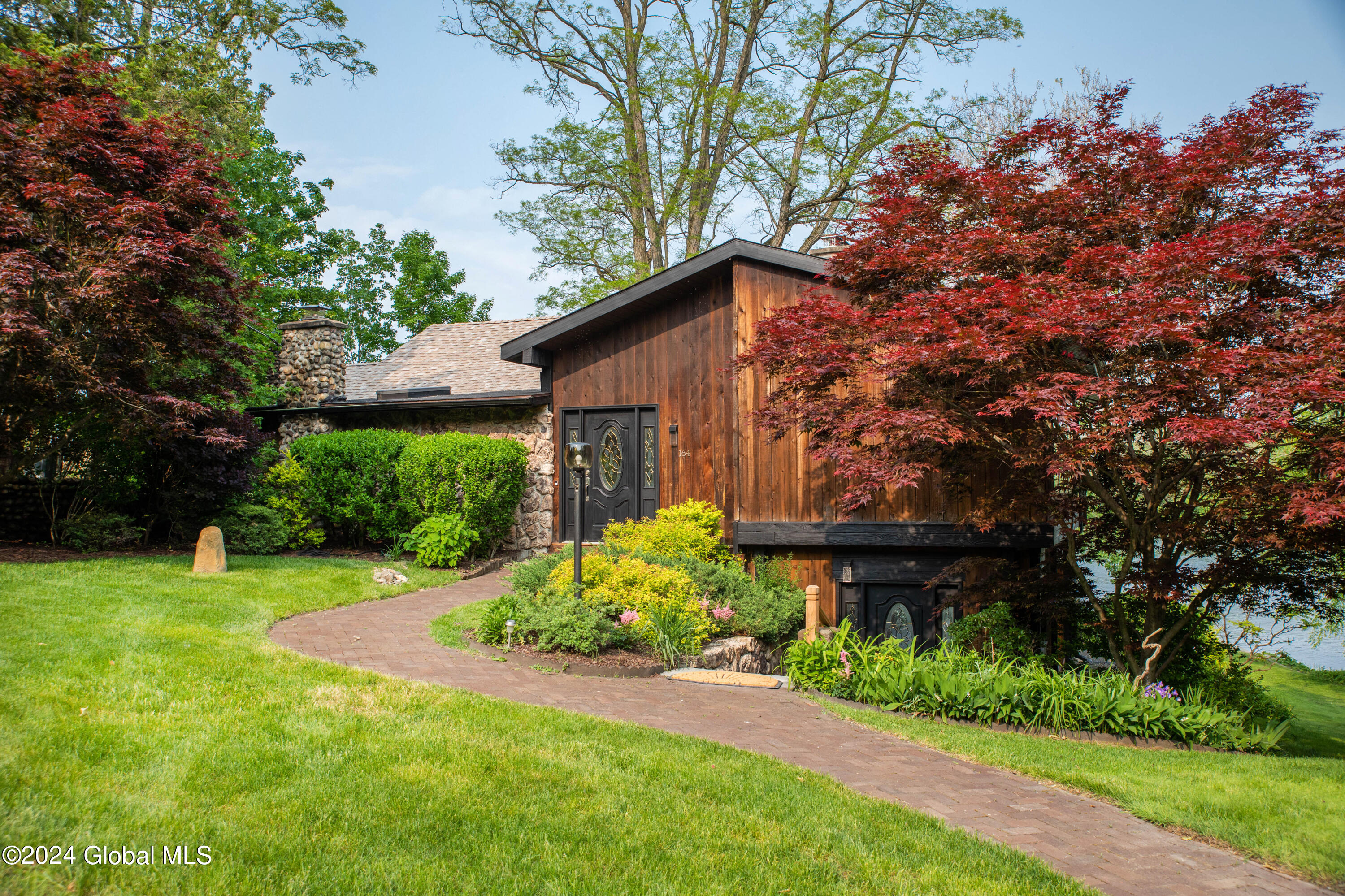 164 Van Wies Point Road Bethlehem, NY 12077 - Photo 3 of 47 163 Van Wies Point - Pinckney - 052223el