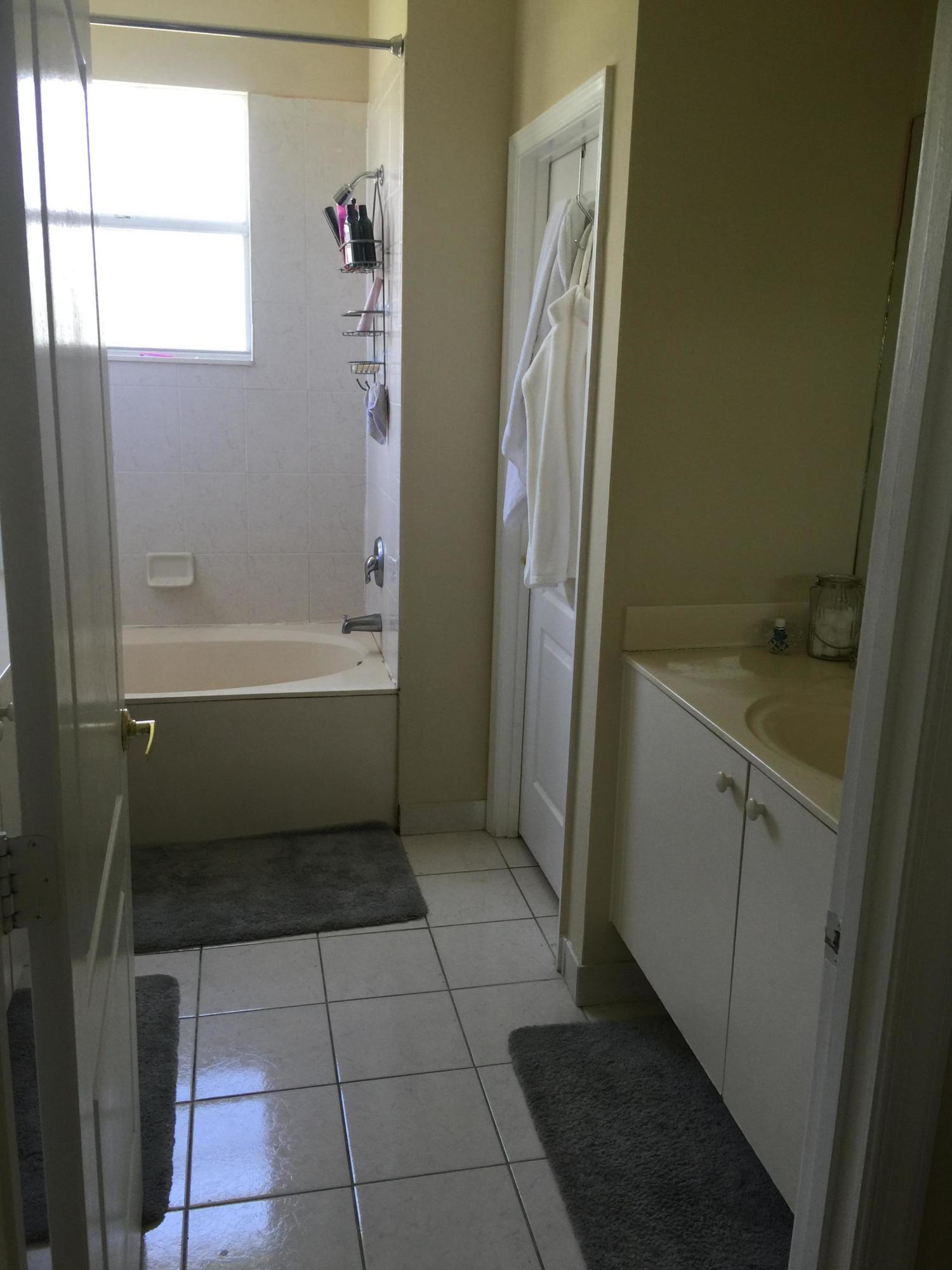 5909 Spring Lake Terrace Fort Pierce, FL 34951 - Photo 12 of 16 IMG_3867