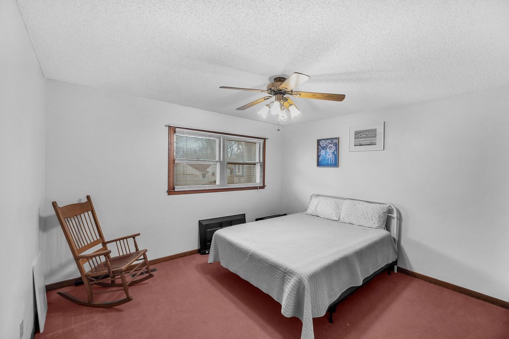 4740 East Willowbrook Lane Decatur, IL 62521 - Photo 15 of 24 Gallery Image 15