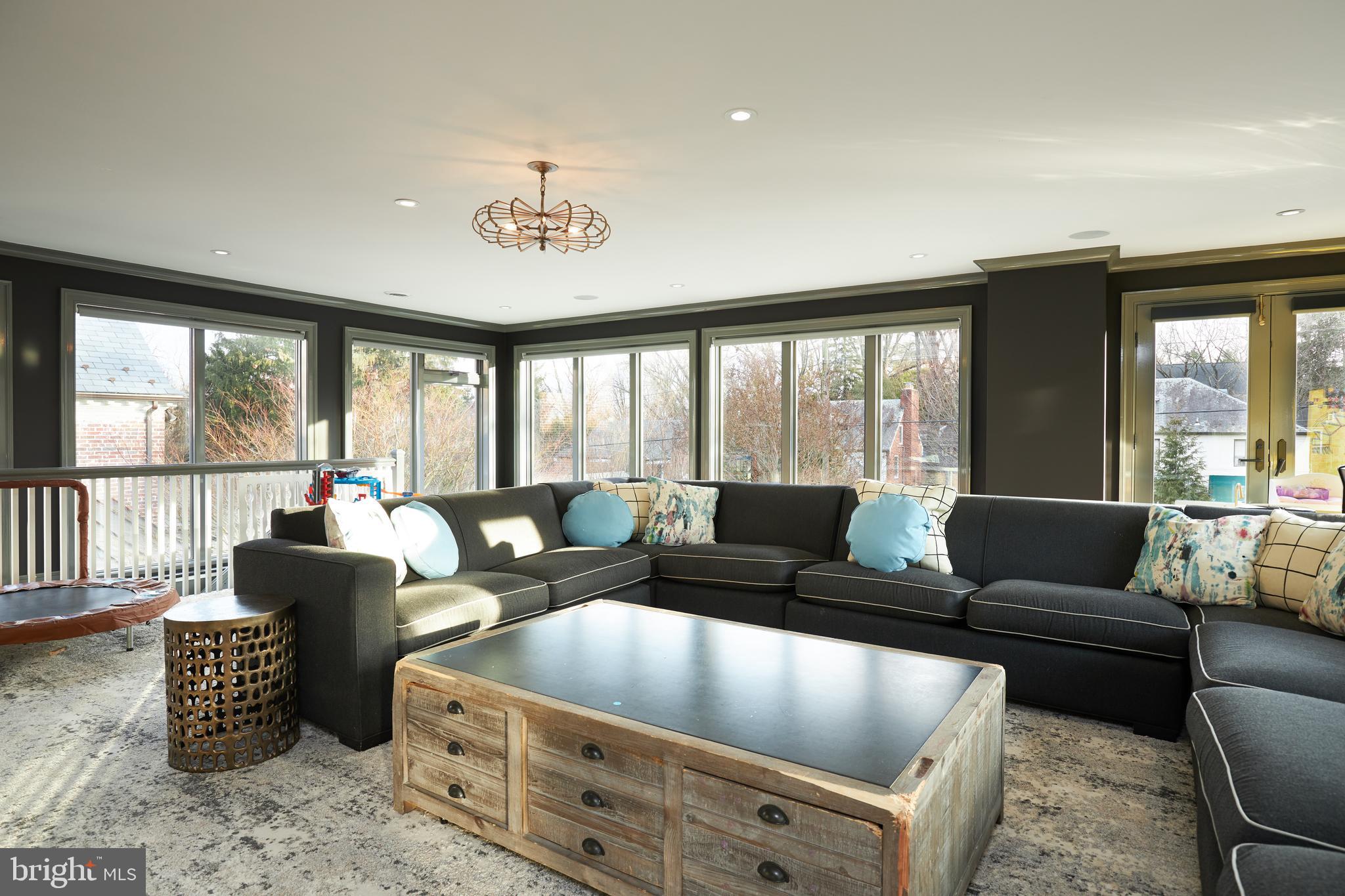 3626 Brandywine Street Northwest Washington, DC 20008 - Photo 48 of 61 Solarium/ Recreation Room