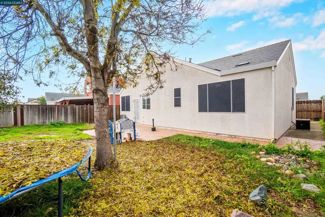$449,000 | 686 Anderson Way, Rio Vista, CA 94571