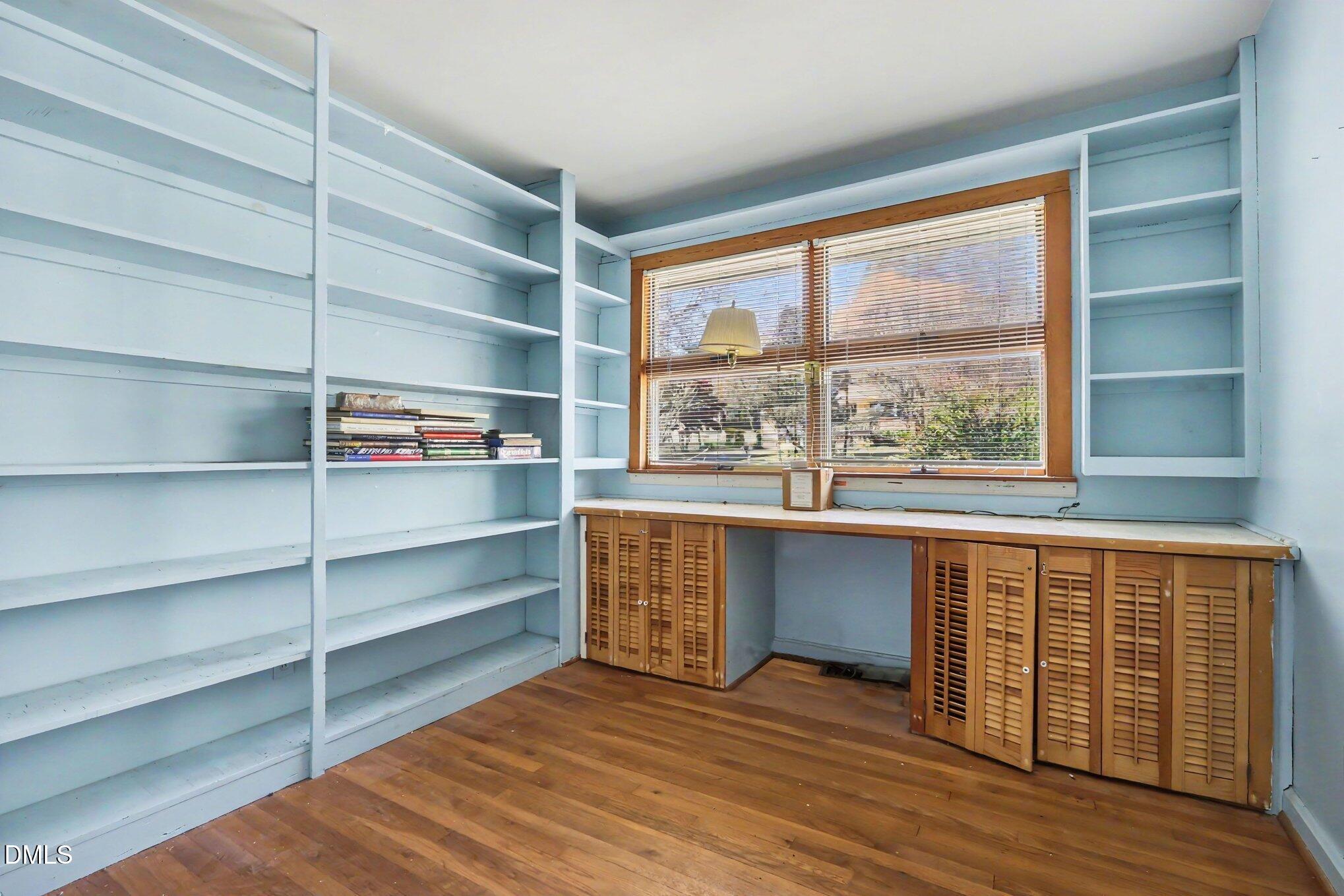 2506 Crestline Avenue Raleigh, NC 27603 - Photo 14 of 25 18