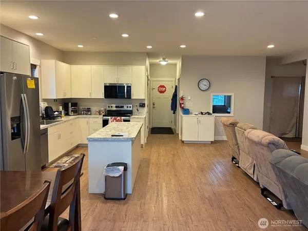 $899,996 | Undisclosed Address, Lynden, WA 98264