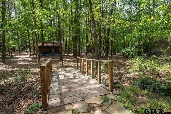 a view of a outdoor space