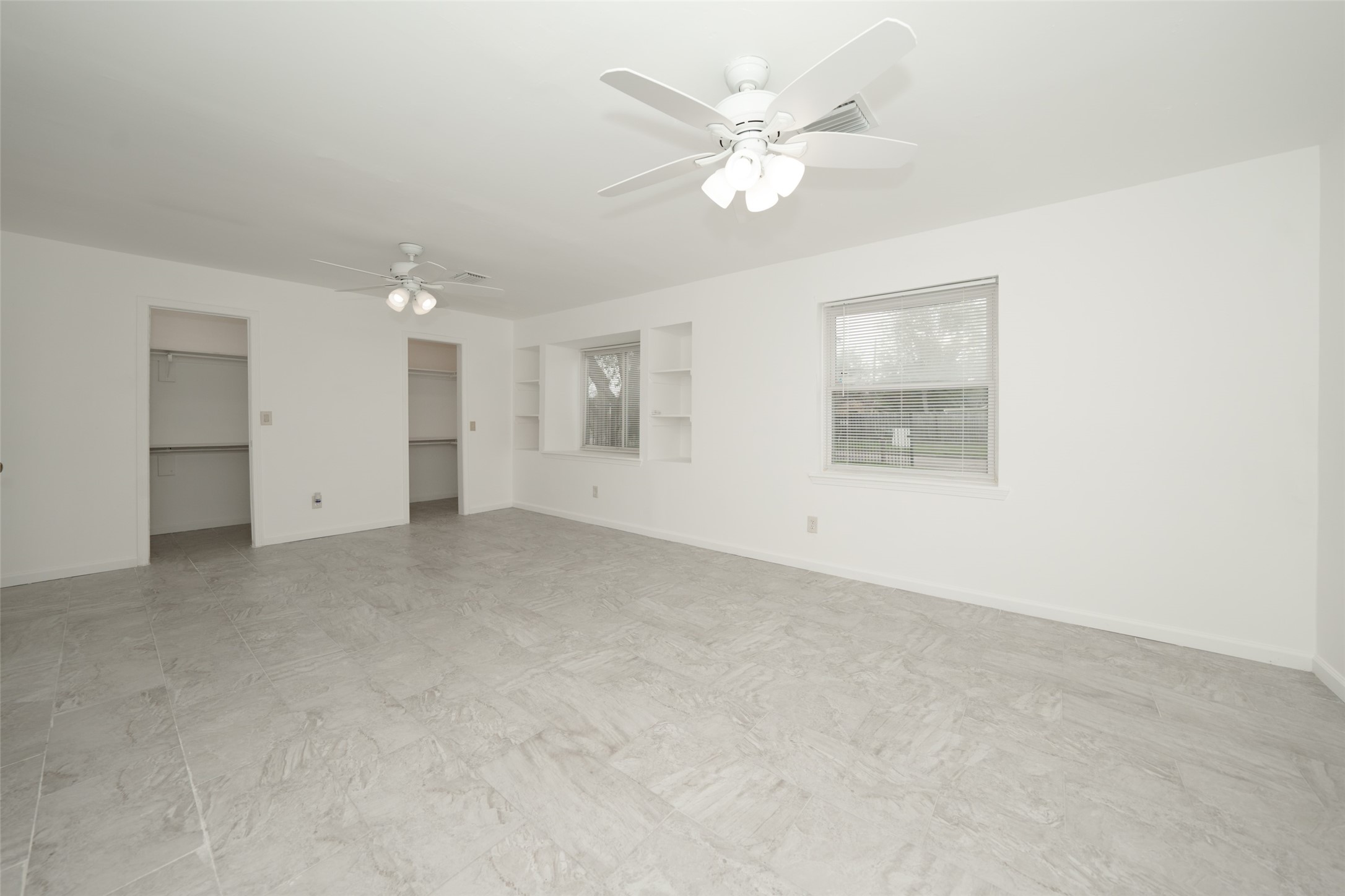 11614 Sandrock Drive Houston, TX 77048 - Photo 14 of 27