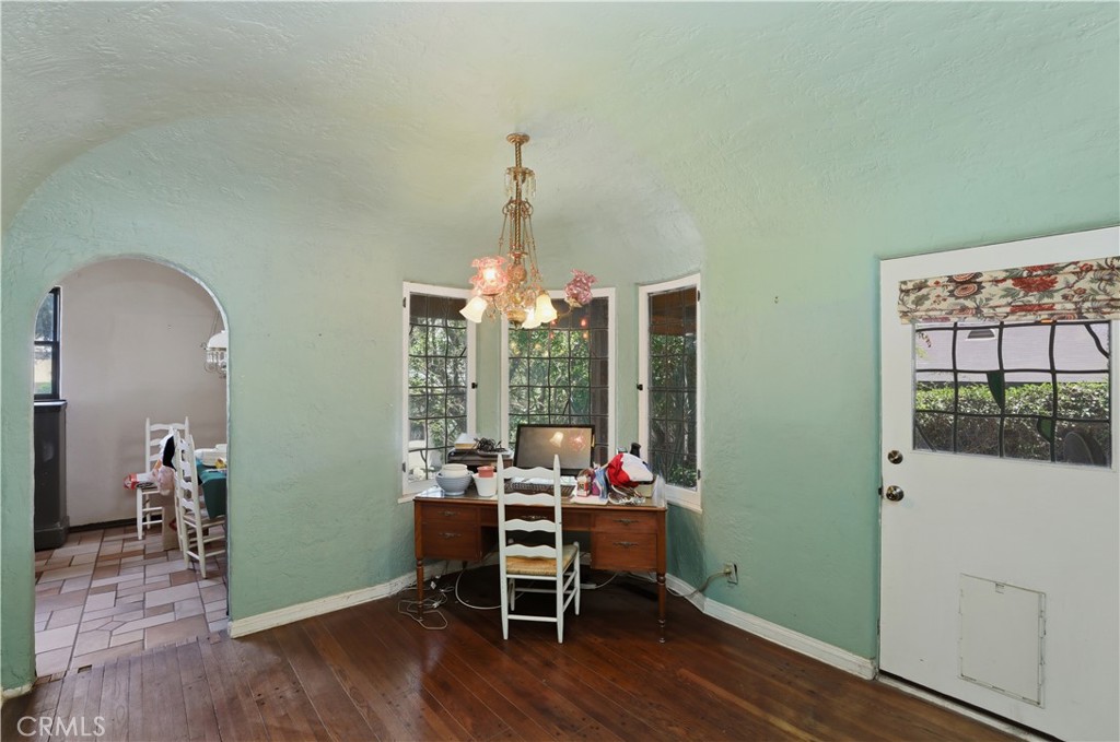 4579 University Riverside, CA 92501 - Photo 17 of 44 dining room