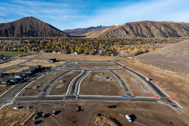 $375,000 | 1530 Fox Acres Road, Hailey, ID 83333