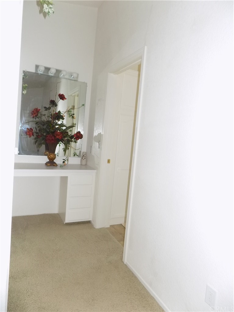 12600 Havasu Lake Road, Unit 94 Needles, CA 92363 - Photo 20 of 39 Makeup vanity/master area