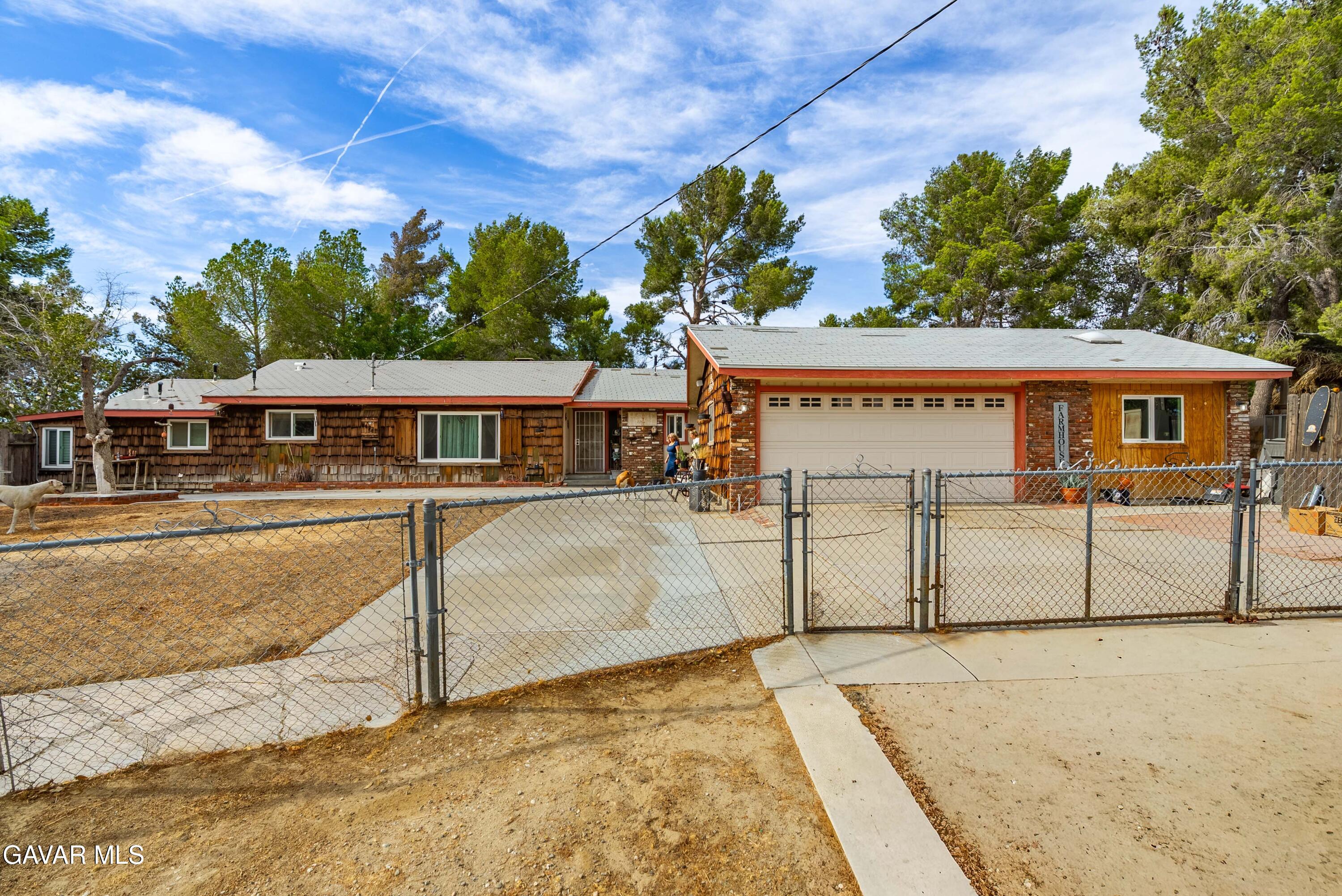34920 Cheseboro Road Palmdale, CA 93552 - Photo 3 of 49 Cheseboro-03