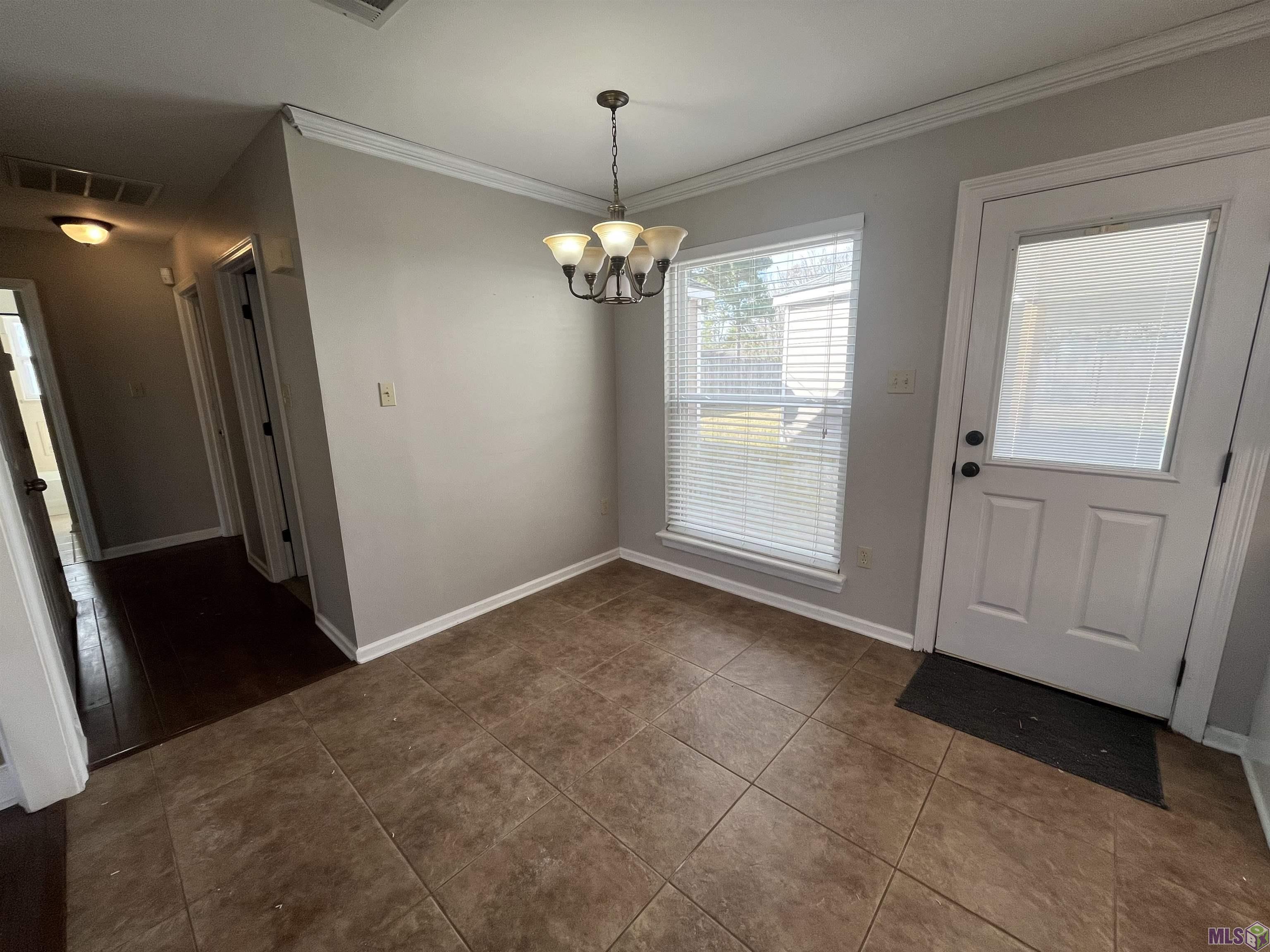 17653 9 Oaks Avenue Baton Rouge, LA 70817 - Photo 10 of 24