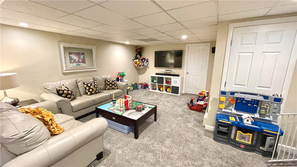 196 Old River Road, Unit 210 Lincoln, RI 02865 - Photo 21 of 21