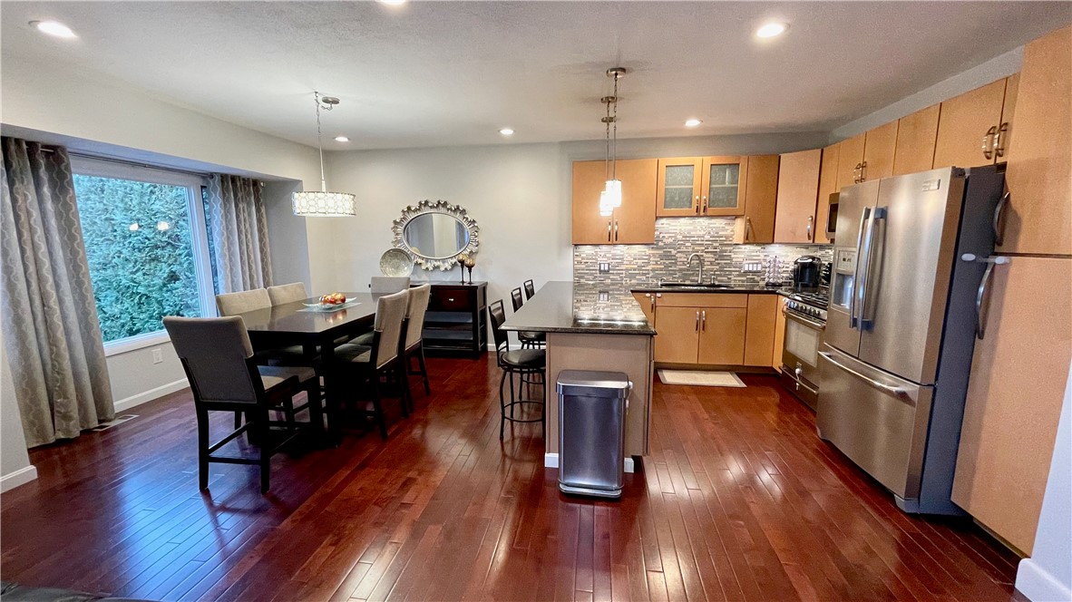 196 Old River Road, Unit 210 Lincoln, RI 02865 - Photo 9 of 21