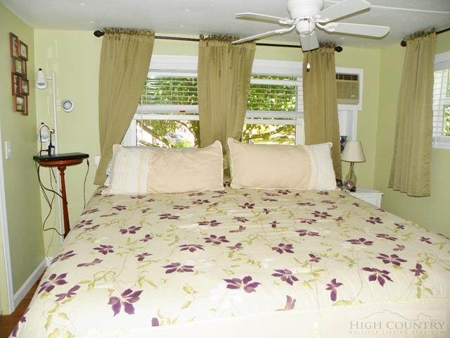438 Jake's Mountain Road Deep Gap, NC 28618 - Photo 25 of 26 Gallery Image 25