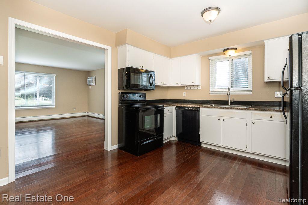 1127 Tienken Court Rochester, MI 48306 - Photo 6 of 15