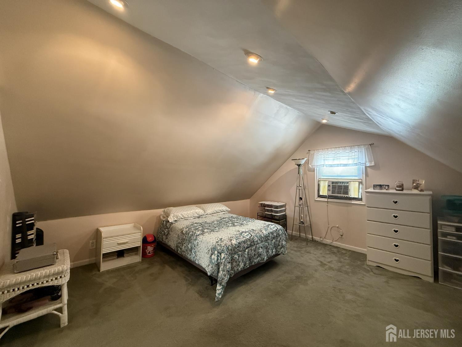 39 Stratford Road East Brunswick, NJ 08816 - Photo 12 of 26
