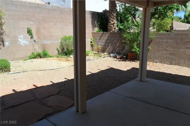 $2,580 | 3741 Grand Viewpoint Court, Las Vegas, NV 89147