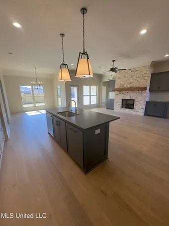 $2,800 | 107 Southern Oak Way, Canton, MS 39046