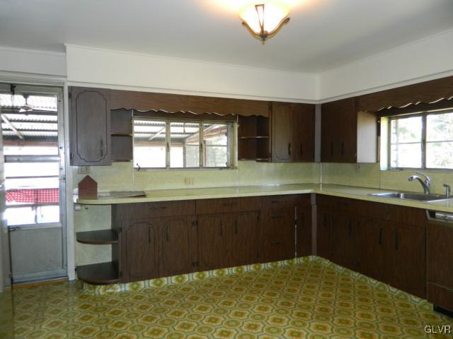 3264 Bingen Road Bethlehem, PA 18015 - Photo 12 of 27 Gallery Image 12