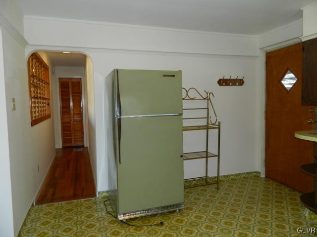 3264 Bingen Road Bethlehem, PA 18015 - Photo 13 of 27 Gallery Image 13