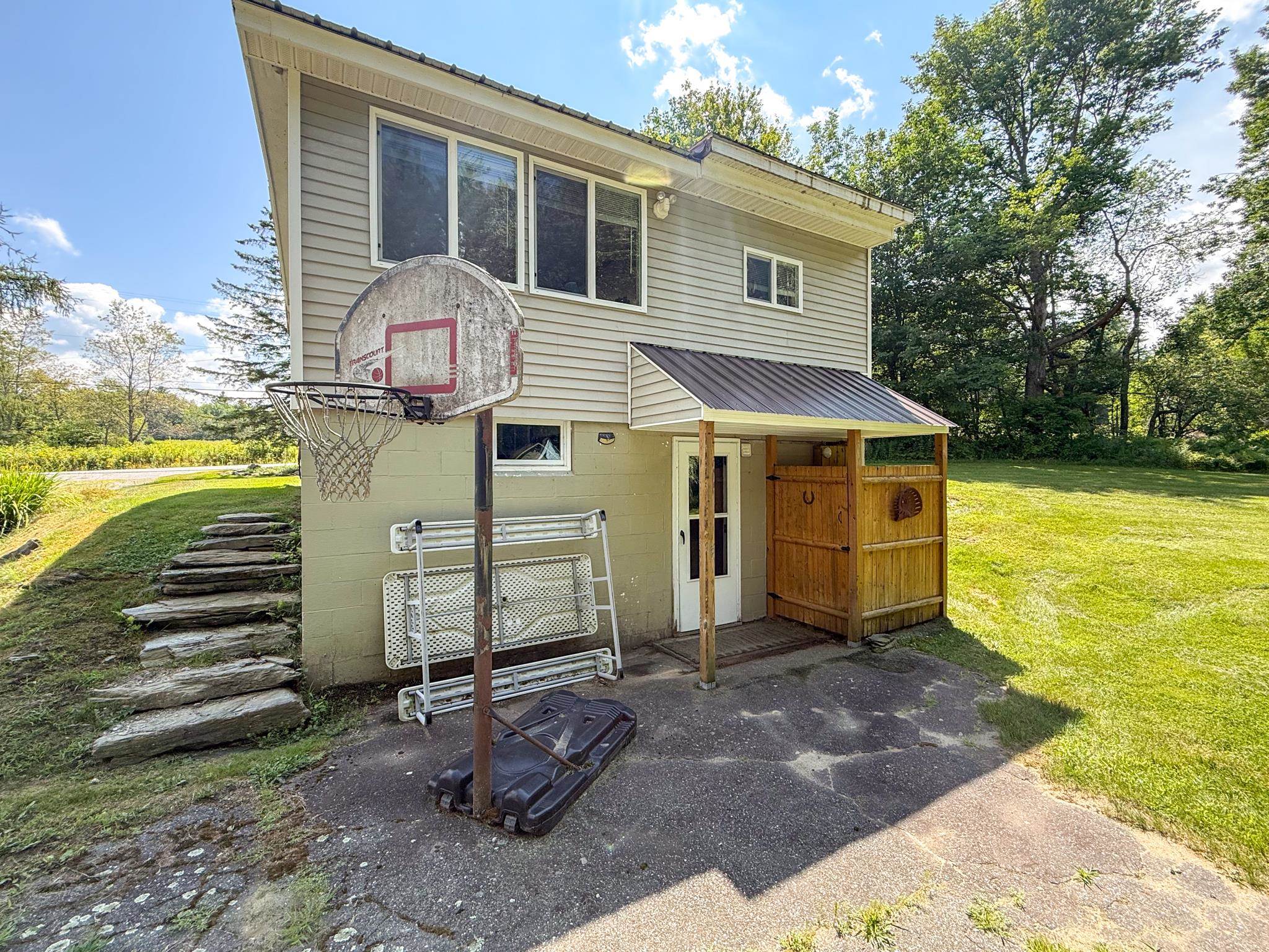 400 Lily Pond Road Haverhill, NH 03780 - Photo 11 of 32