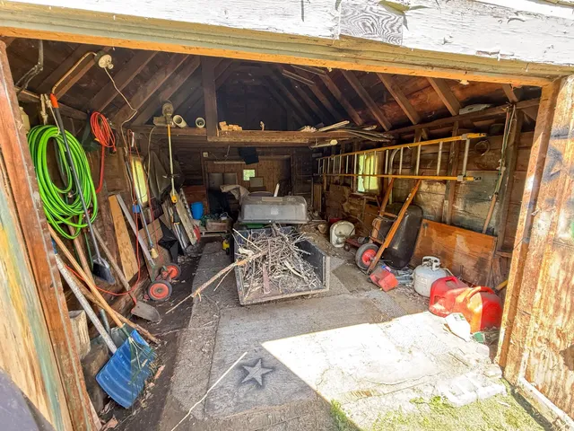 $225,000 | 400 Lily Pond Road, Haverhill, NH 03780