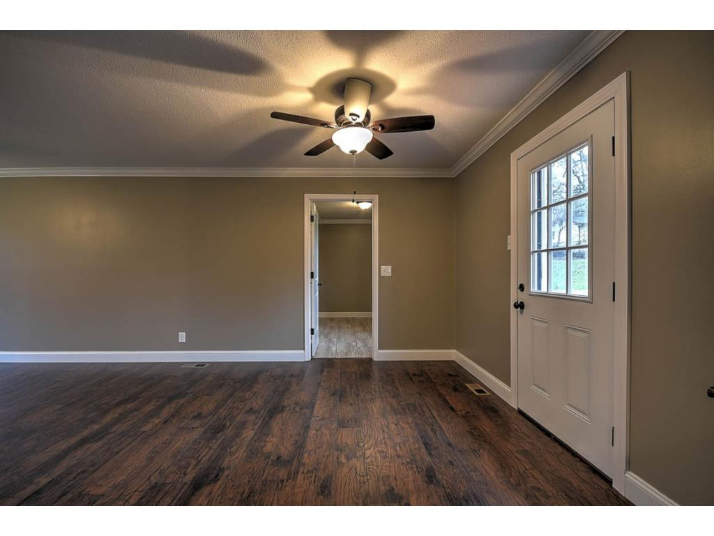 173 Timber Ridge Road Jonesborough, TN 37659 - Photo 11 of 33 Photo 13