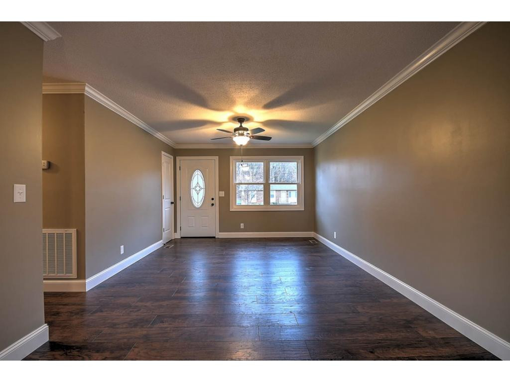 173 Timber Ridge Road Jonesborough, TN 37659 - Photo 2 of 33 Photo 2