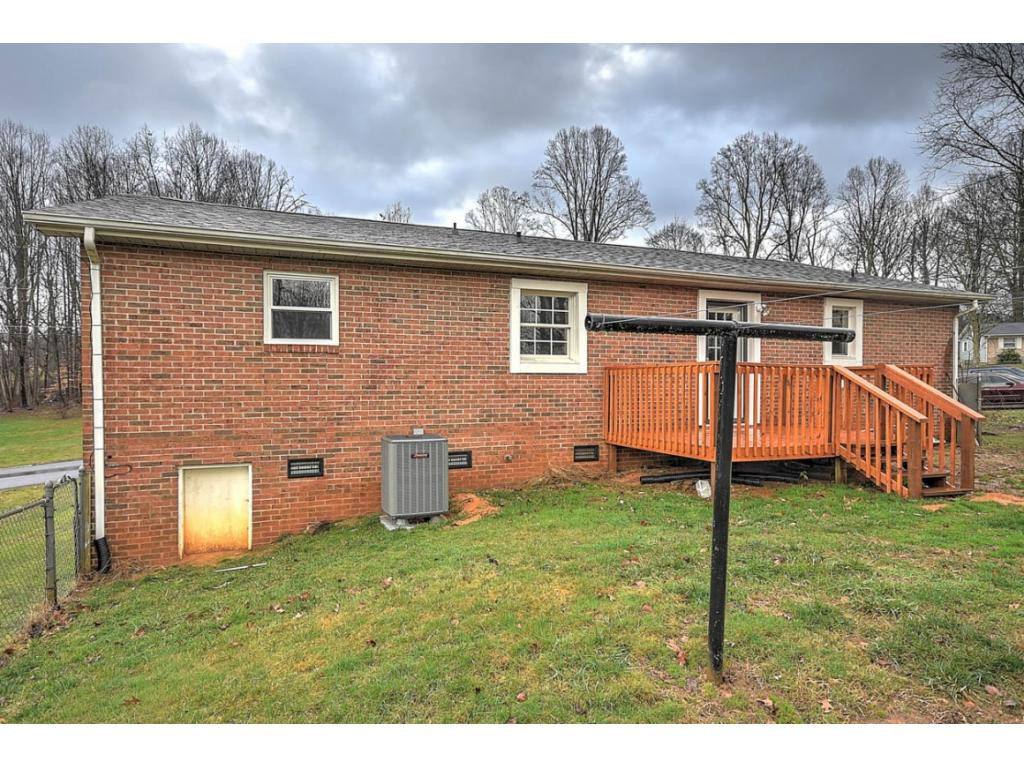 173 Timber Ridge Road Jonesborough, TN 37659 - Photo 31 of 33 Photo 33