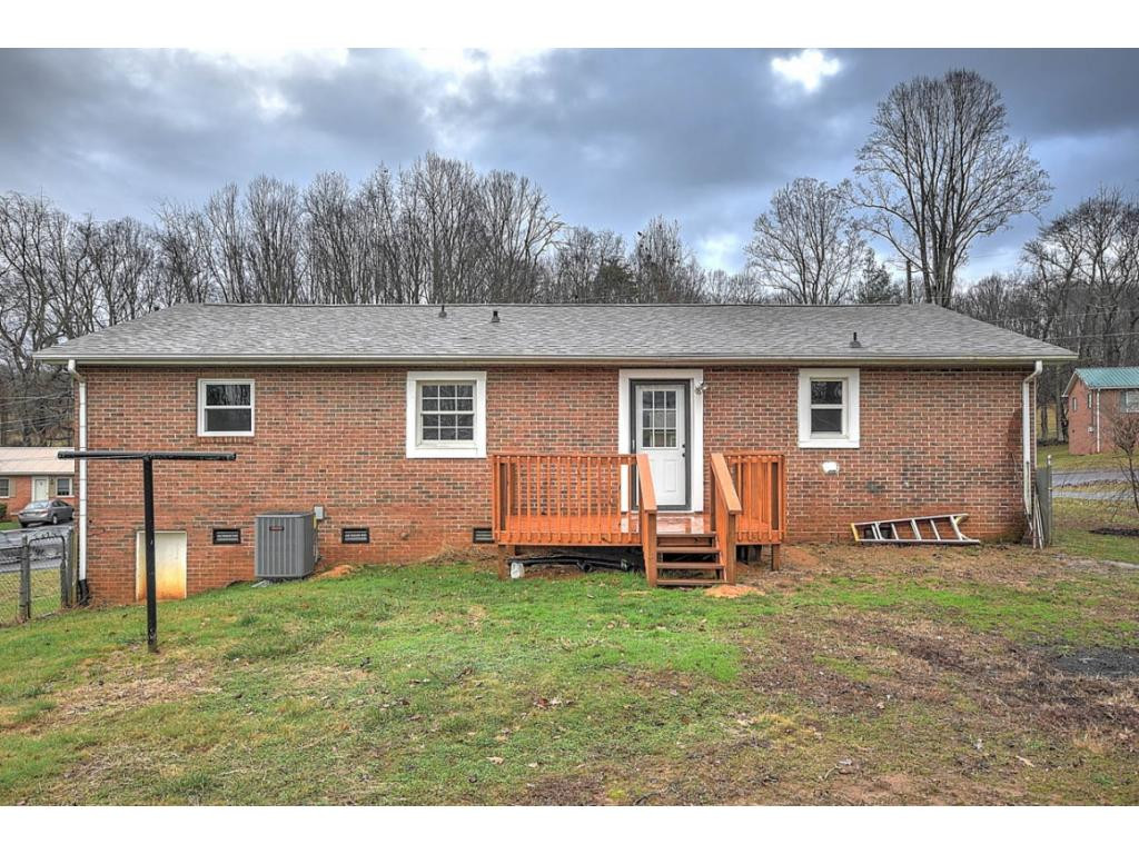173 Timber Ridge Road Jonesborough, TN 37659 - Photo 32 of 33 Photo 34