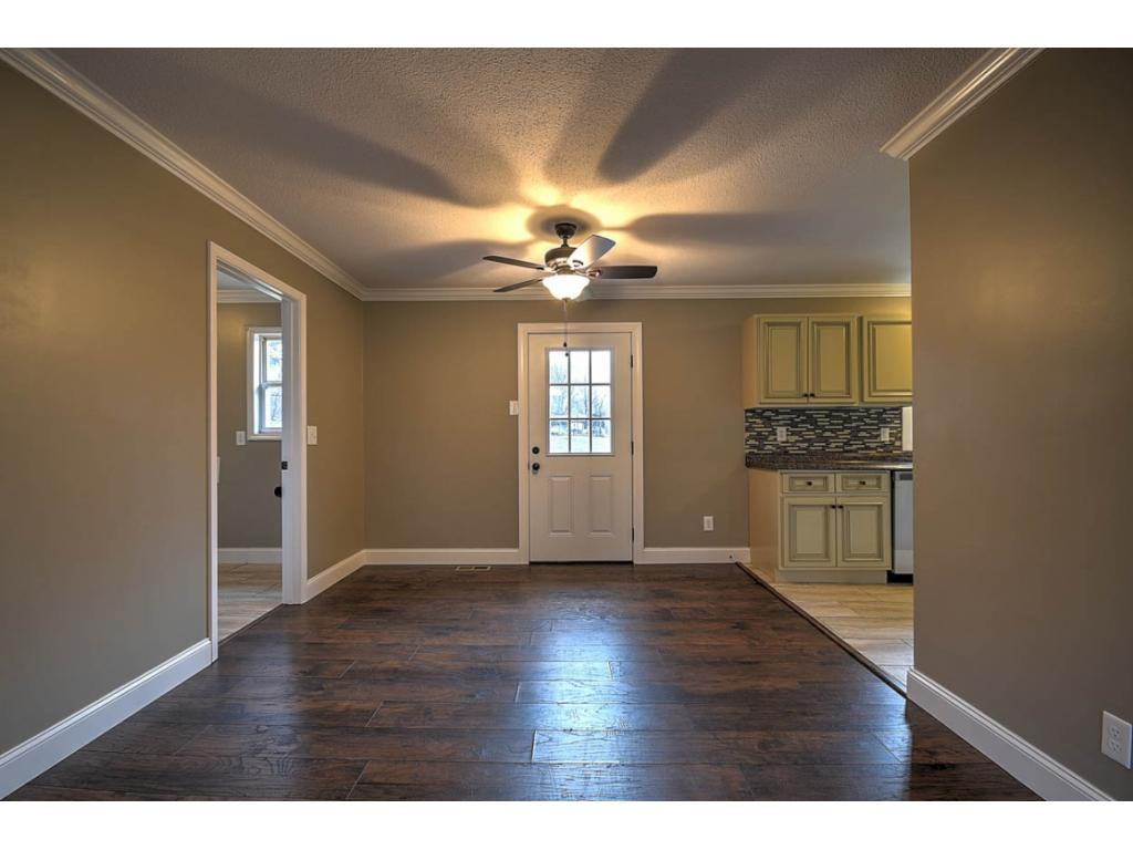 173 Timber Ridge Road Jonesborough, TN 37659 - Photo 10 of 33 Photo 12