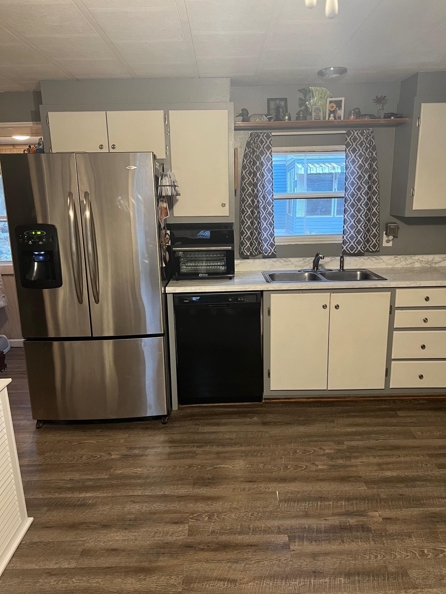 3 Pinewood Cove Raymond, NH 03077 - Photo 14 of 19