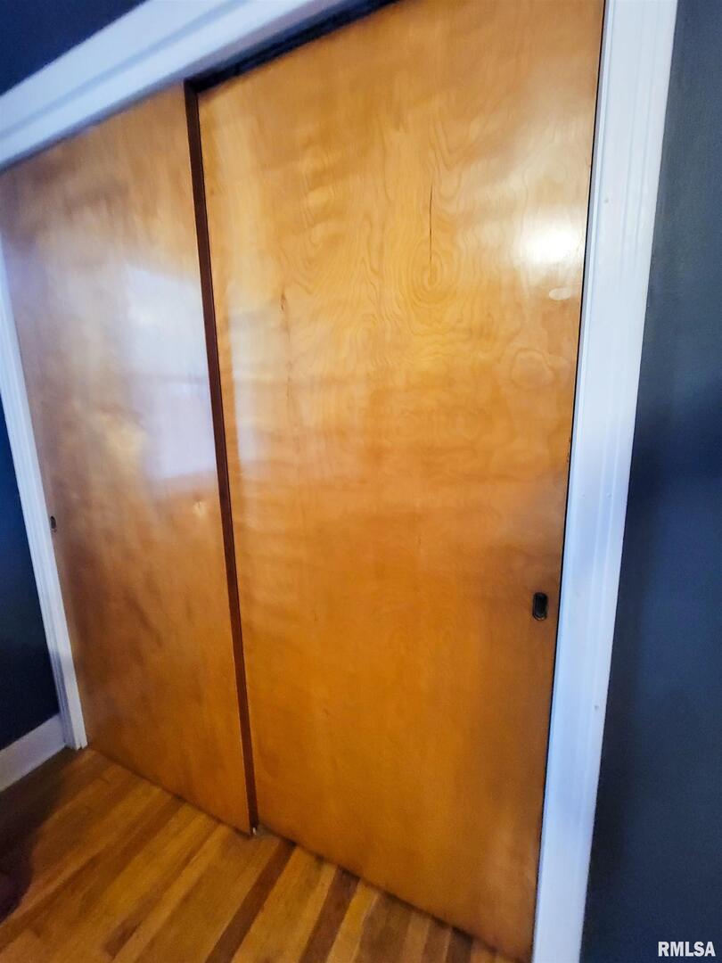 221 Hickory Street Flora, IL 62839 - Photo 51 of 75