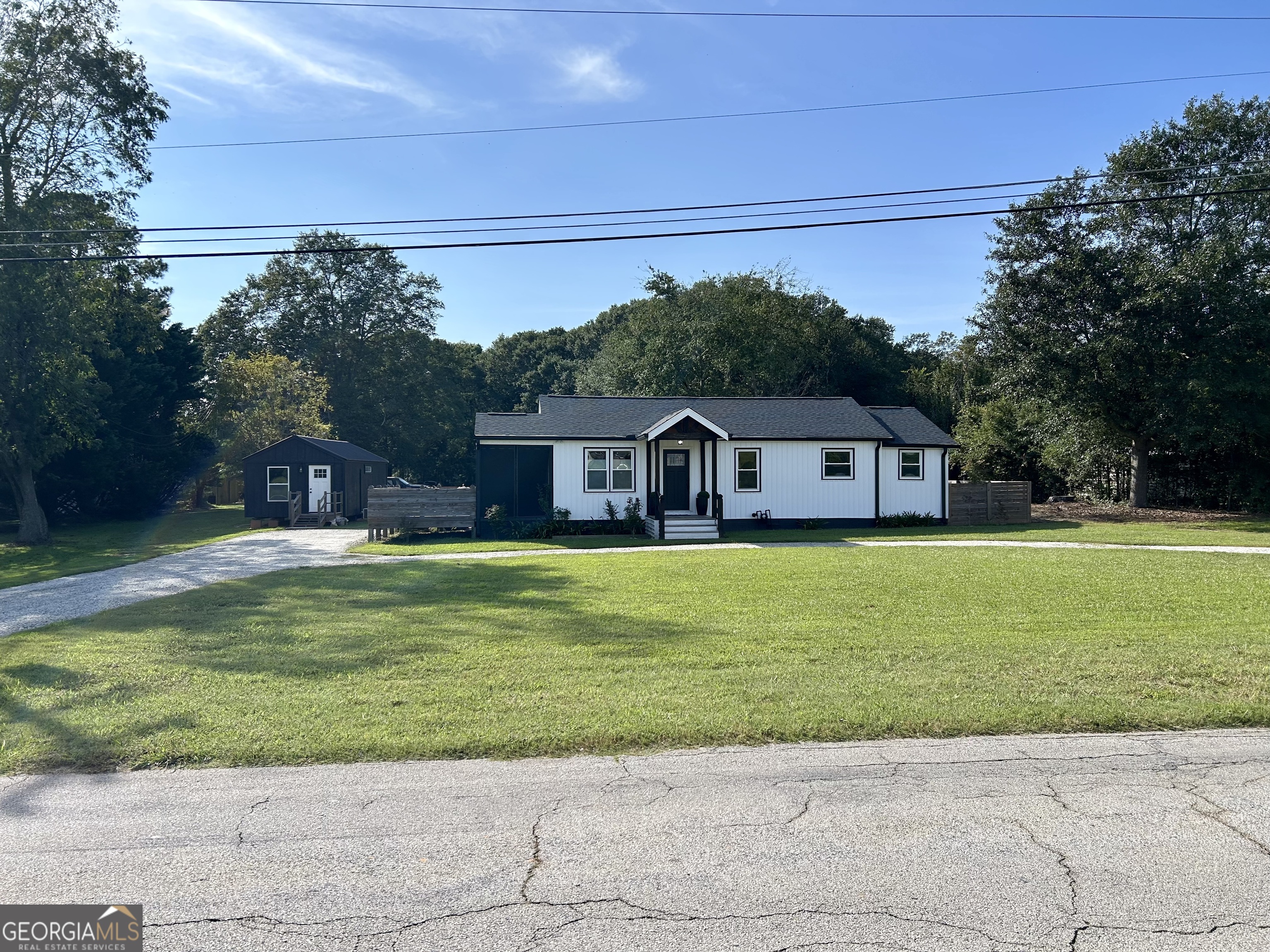 371 Ridge Road Hartwell, GA 30643 - Photo 4 of 55