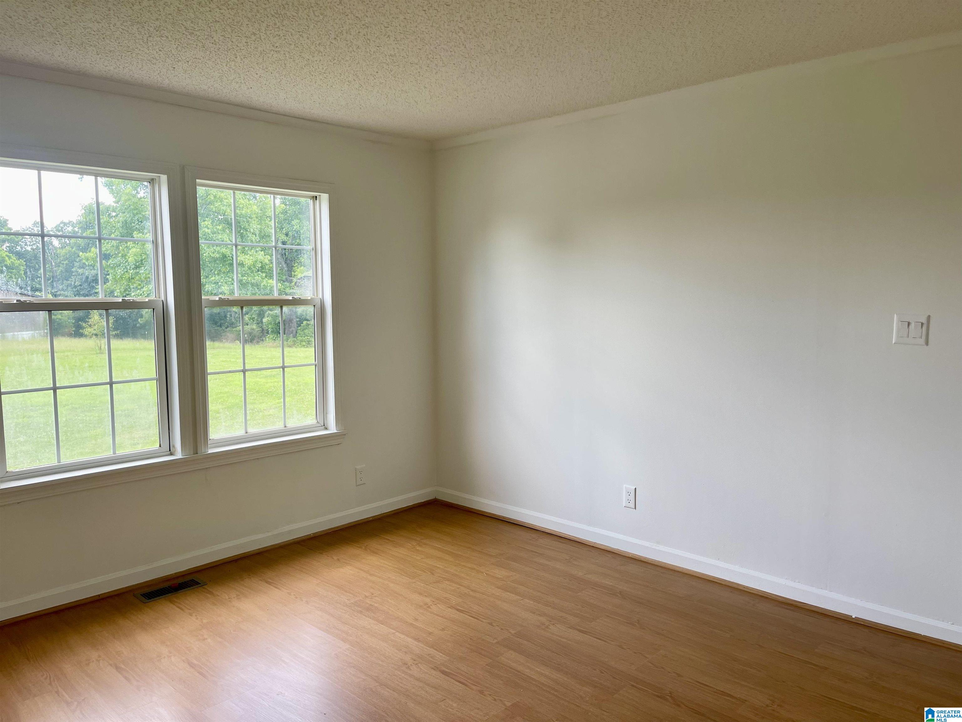 905 Jim Thomas Road Hayden, AL 35079 - Photo 28 of 33