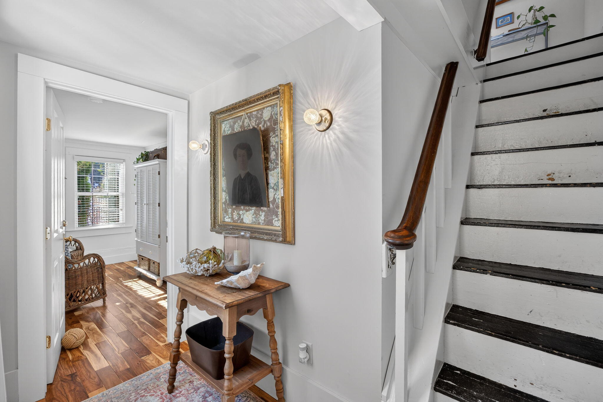 5 Webster Place Provincetown, MA 02657 - Photo 23 of 33 .