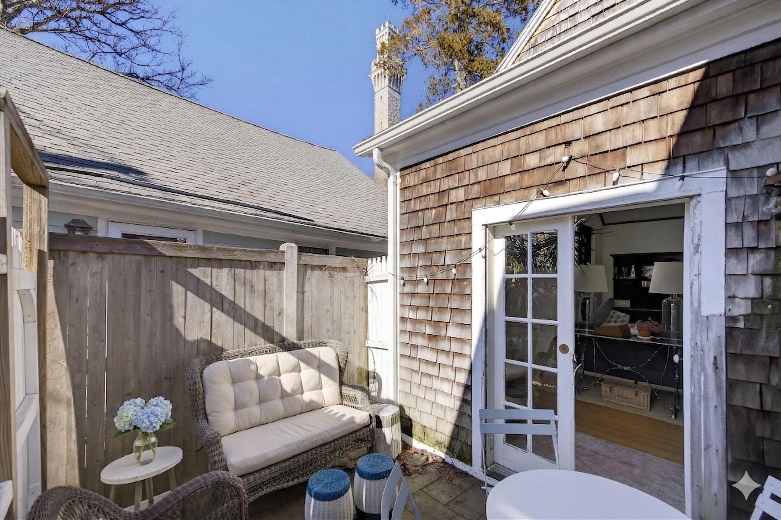 5 Webster Place Provincetown, MA 02657 - Photo 27 of 33 .
