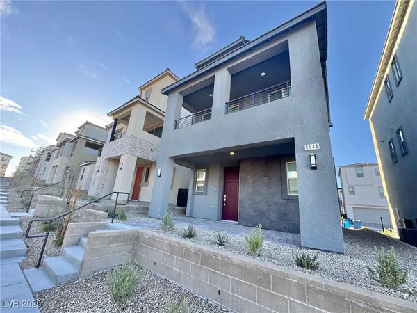 $2,800 | 1548 Little Penguin Street, Las Vegas, NV 89138