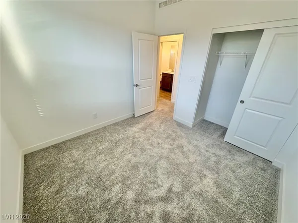 $2,800 | 1548 Little Penguin Street, Las Vegas, NV 89138