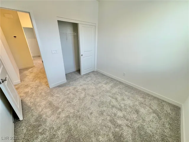 $3,000 | 1548 Little Penguin Street, Las Vegas, NV 89138