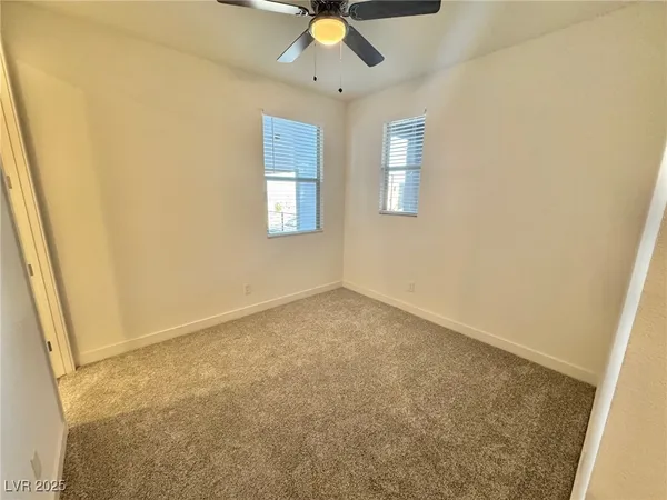 $2,800 | 1548 Little Penguin Street, Las Vegas, NV 89138