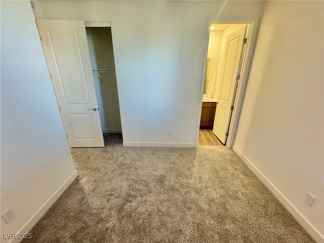 $3,000 | 1548 Little Penguin Street, Las Vegas, NV 89138