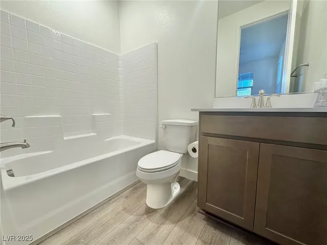 $3,000 | 1548 Little Penguin Street, Las Vegas, NV 89138