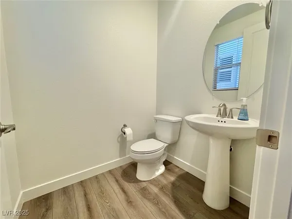 $2,800 | 1548 Little Penguin Street, Las Vegas, NV 89138