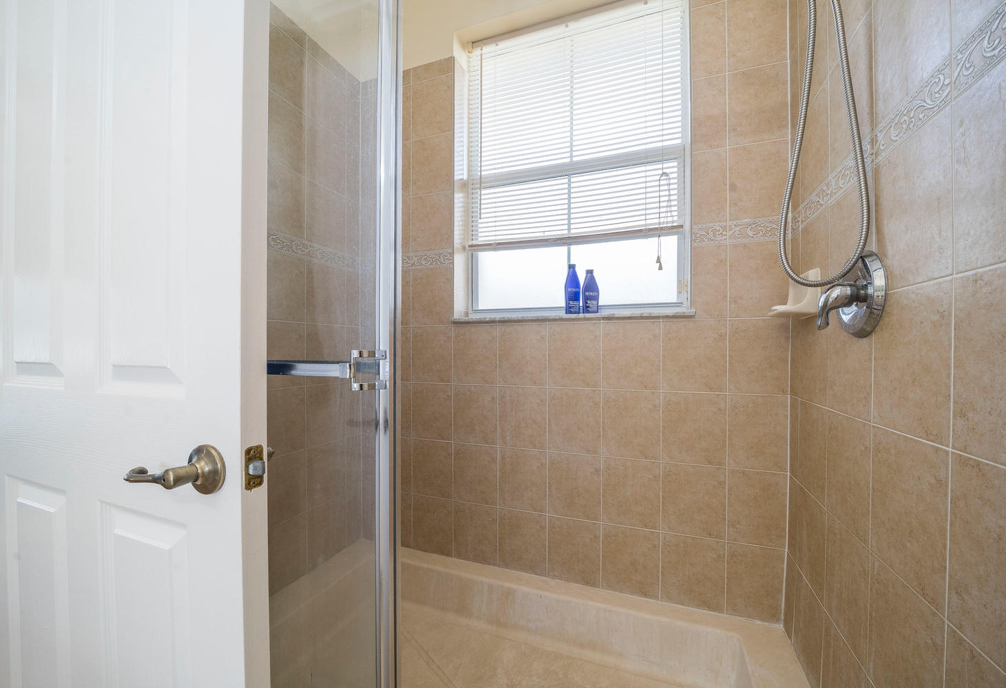 4325 Parkside Drive Jupiter, FL 33458 - Photo 12 of 23 Master Bathroom
