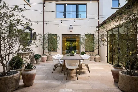 $9,850,000 | 3701 Vía Valmonte, Palos Verdes Estates, CA 90274