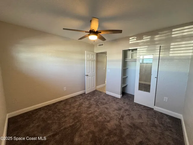 a bathroom with a tub