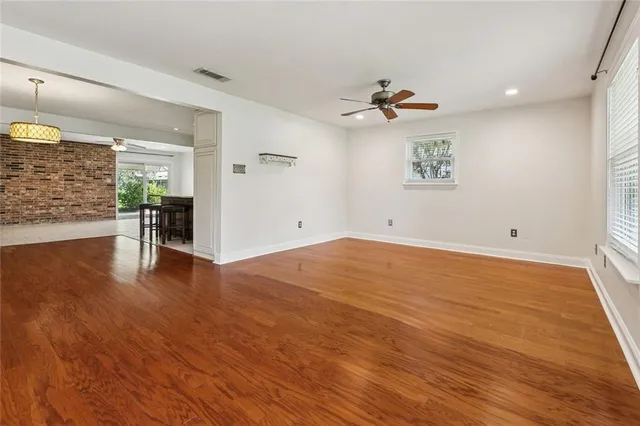 $2,400 | 117 Elaine Avenue, Harahan, LA 70123