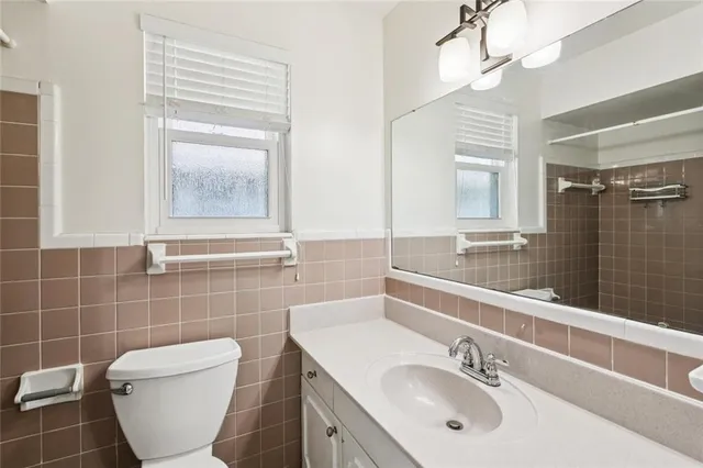 $2,400 | 117 Elaine Avenue, Harahan, LA 70123