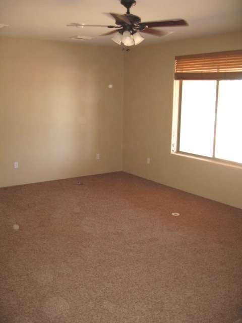 6414 North Citrus Road Waddell, AZ 85355 - Photo 6 of 12 Family Room